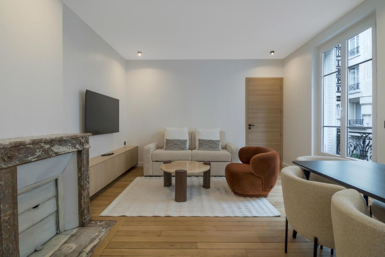 Luxueuses - Arc De Triomphe - Trocadero Appartement Parijs